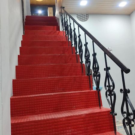 Hotel Crystal Dreams Mathura Dış mekan fotoğraf