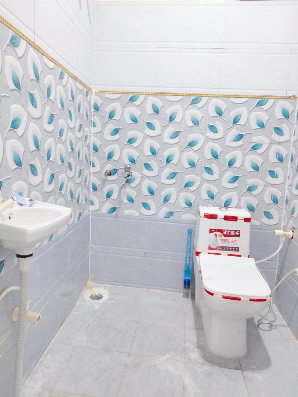 Hotel Crystal Dreams Mathura Dış mekan fotoğraf